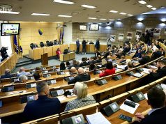 Nastao haos na sjednici Parlamenta FBiH o spornim prepiskama: Mioković se svađao sa zastupnicima