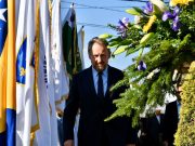 Izetbegović: Prvo rasteretiti privredu, a minimalac dići na 1.200 KM, u dva mandata i penziju i platu dići ćemo duplo