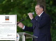 Dodik se pohvalio novogodišnjim čestitkama od Putina i Medvedeva: “RS se dosljedno suprotstavljala pritisku”