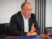 Crnadak sa Minićem o zaduženju od 245 miliona eura, autoputu, Srpska Openu…