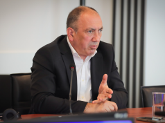 Crnadak sa Minićem o zaduženju od 245 miliona eura, autoputu, Srpska Openu…