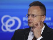 Orbanov šef diplomacije: Ursula von der Leyen nam želi loše. Vučić i Dodik ne