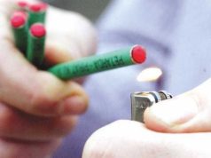 Dječaku (13) petarda raznijela šaku: “Meni se petarda upalila, pa ugasila, drugar je svoju bacio. Osjetio sam da se dimi”