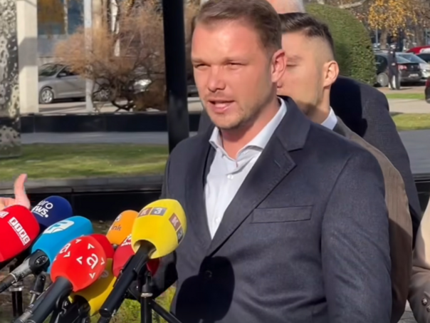 stanivukovic-najavio-rat-kladionicama-i-zabranu-drustvenih-mreza-djeci-screenshot-2025-12-10-124850_69395e4ae27be