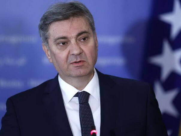 zvizdic-trazi-pokretanje-procedure-pregovora-s-rusijom-radi-vracanja-u-posjed-povelje-kulina-bana-zvizdic_6979e4da5ca08 (1)