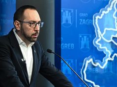 Tomašević: Jučer nije bilo ustaškog pozdrava, kako to?