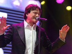 Bačena bomba na kuću Zdravka Čolića u Beogradu. Unutra bili on, supruga i kći