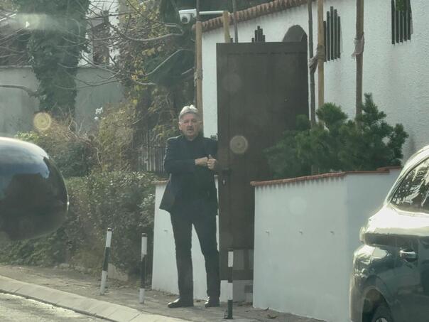 bosanac-ne-ulazi-u-jednu-prostoriju-svoje-kuce-godinama-plasim-se-da-cu-umrijeti-dizajn-bez-naslova-6-_699ca781a5720