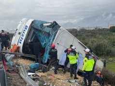 Putnički autobus završio u provaliji: 8 mrtvih, 26 povrijeđenih