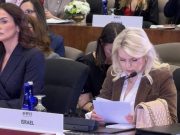 Mirela Bećirović rezala suprugu Netanjahua sa slika, ali građani su ogorčeni: “Brišete komentare, ali ne i sramotu!”