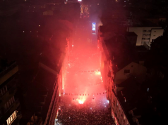 Sarajevo spektakularno dočekalo Zmajeve, rijeka ljudi slavila s njima