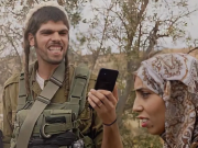 IZRAELSKA DIPLOMATIJA NA NOGAMA: Zbog ove gotografije uglednog talijanskog magazina, svijet je vidio šta znači cionističko zlostavljanje